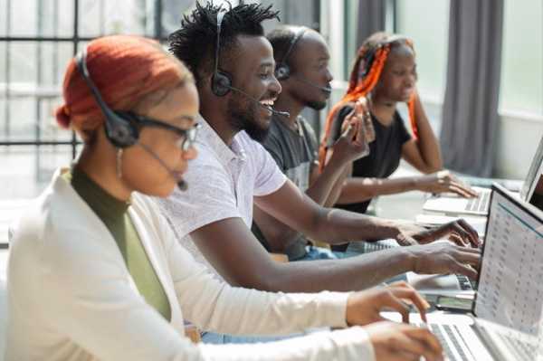 Article Cover Image: Customer Experience (CX) - Why It Pays To Invest In CX