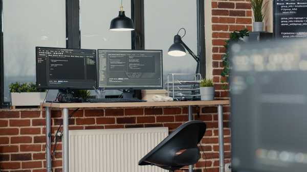 Article Cover Image: Composable Commerce vs Headless - What's The Difference?