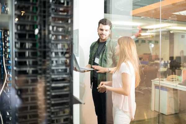 Article Cover Image: What is a Legacy Server?