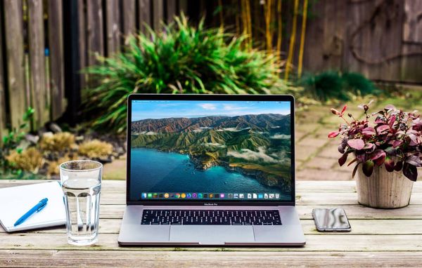 Article Cover Image: Impact Of A Well Designed Website To An E-Business